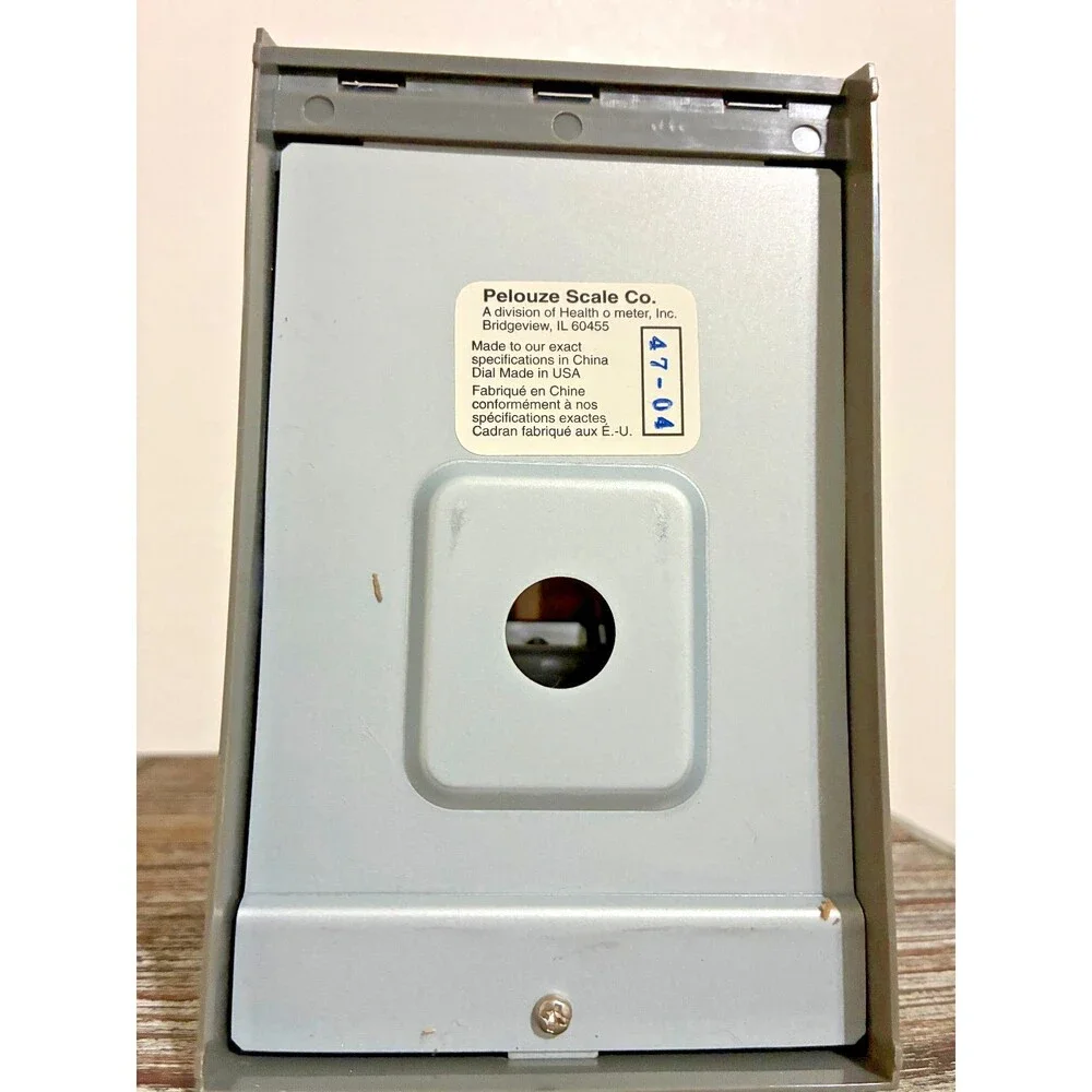 2002 US postage scale Pelouze Scale Co. Model X2